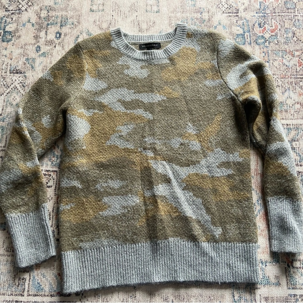 Banana Republic mohair blend sweater, Women’s Small